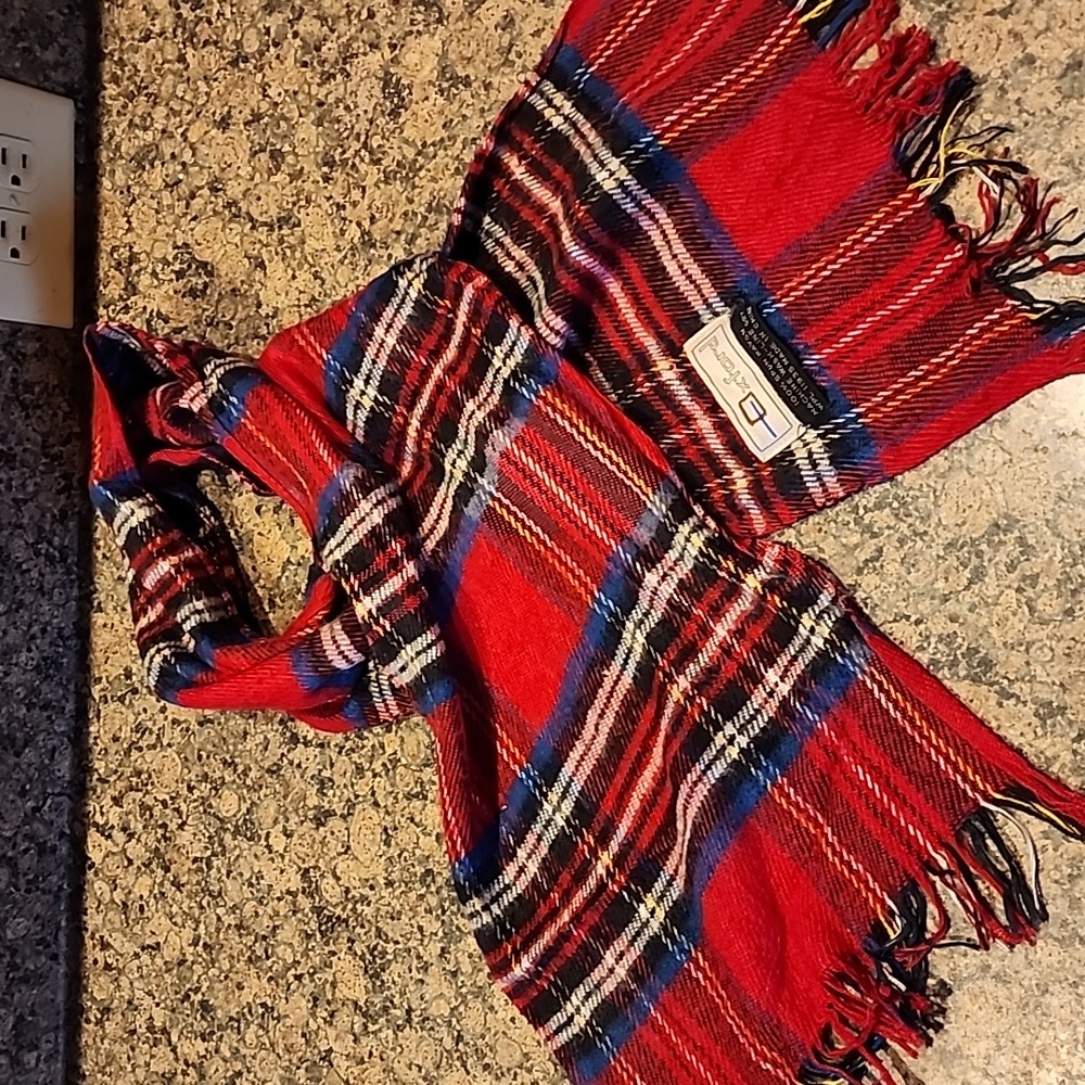 Vintage Oxford Brand Plaid Fringed Scarf